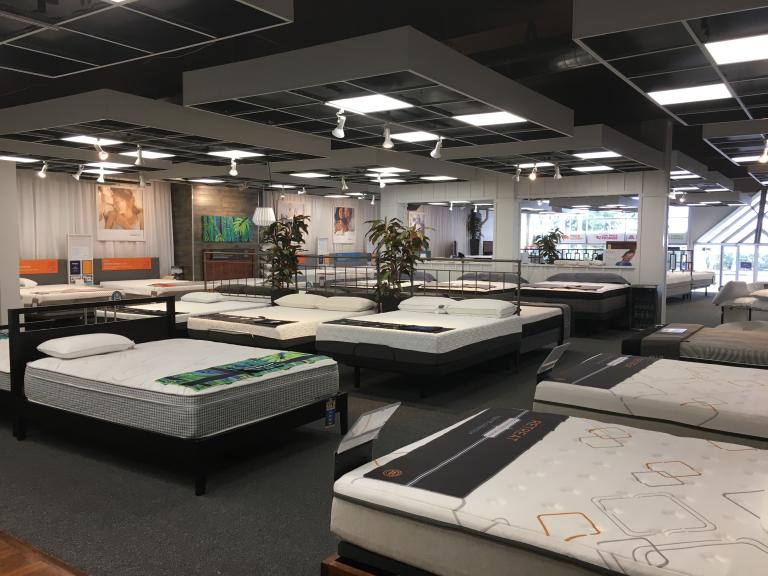 stores that selling folding mattress in oahu